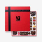 Luxury Chocolate Candy Box Chocolate Box Manufacturer Rigid Hardboard Chocolate Gift Packing Box With Grid Insert Dividers 门帘