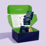 OEM Black Satin Insert UV Logo Magnet Wigs Closure Box Sponge Lined Matt Lamination Paperboard Candle Bottle Skin Care Gift 门帘